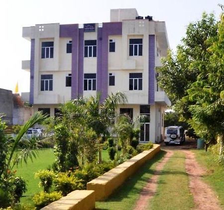 Hotel Tiger Regency Resort Sawai Madhopur Exteriör bild
