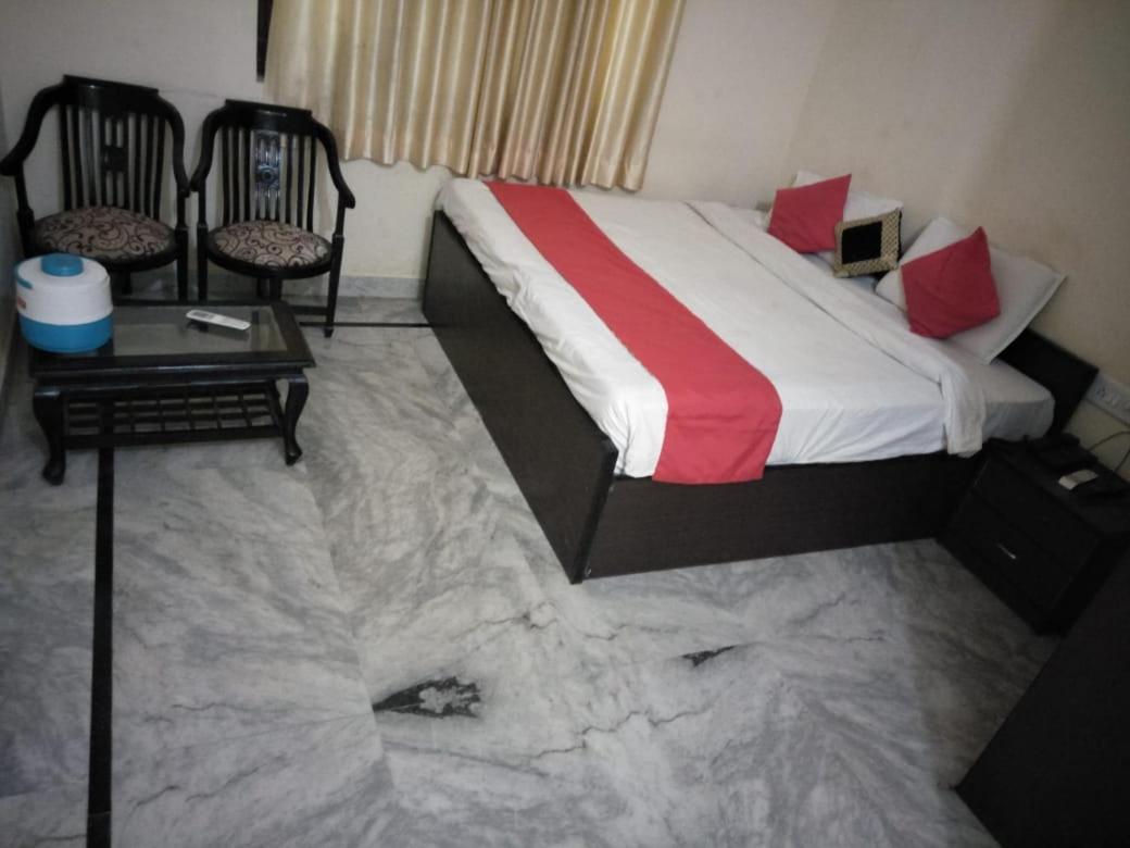 Hotel Tiger Regency Resort Sawai Madhopur Exteriör bild