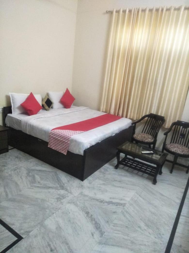 Hotel Tiger Regency Resort Sawai Madhopur Exteriör bild