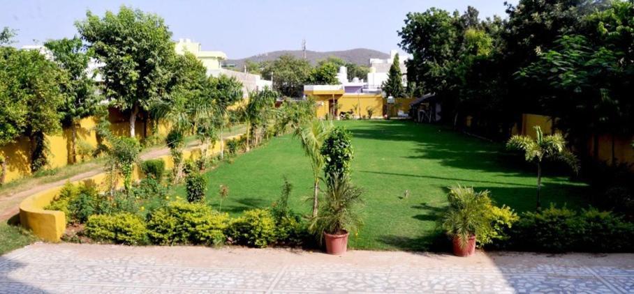 Hotel Tiger Regency Resort Sawai Madhopur Exteriör bild